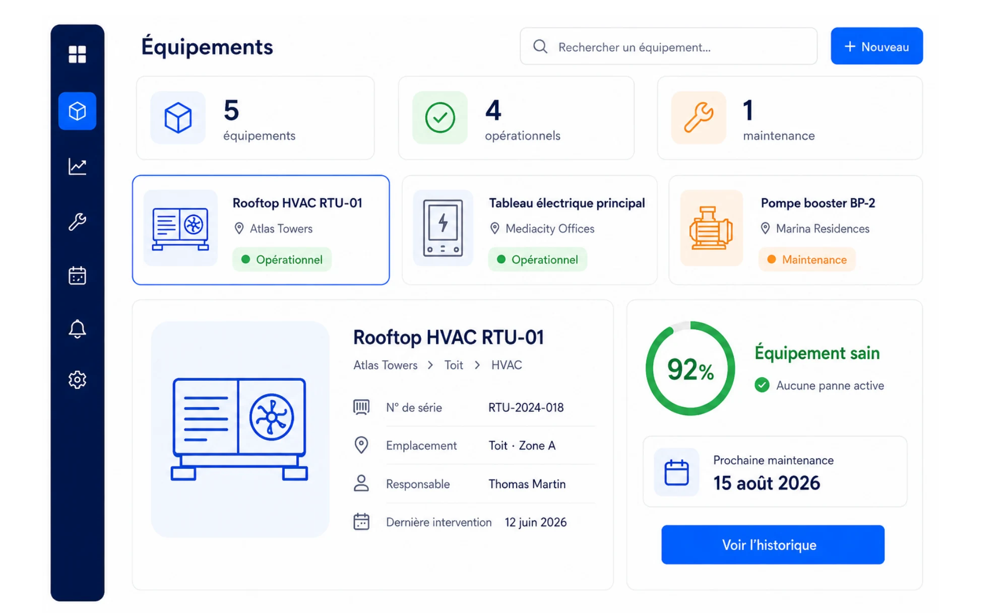 Fiche d'équipement dans Digitalnatie avec numéro de série, emplacement, responsable, score de santé et prochaine maintenance